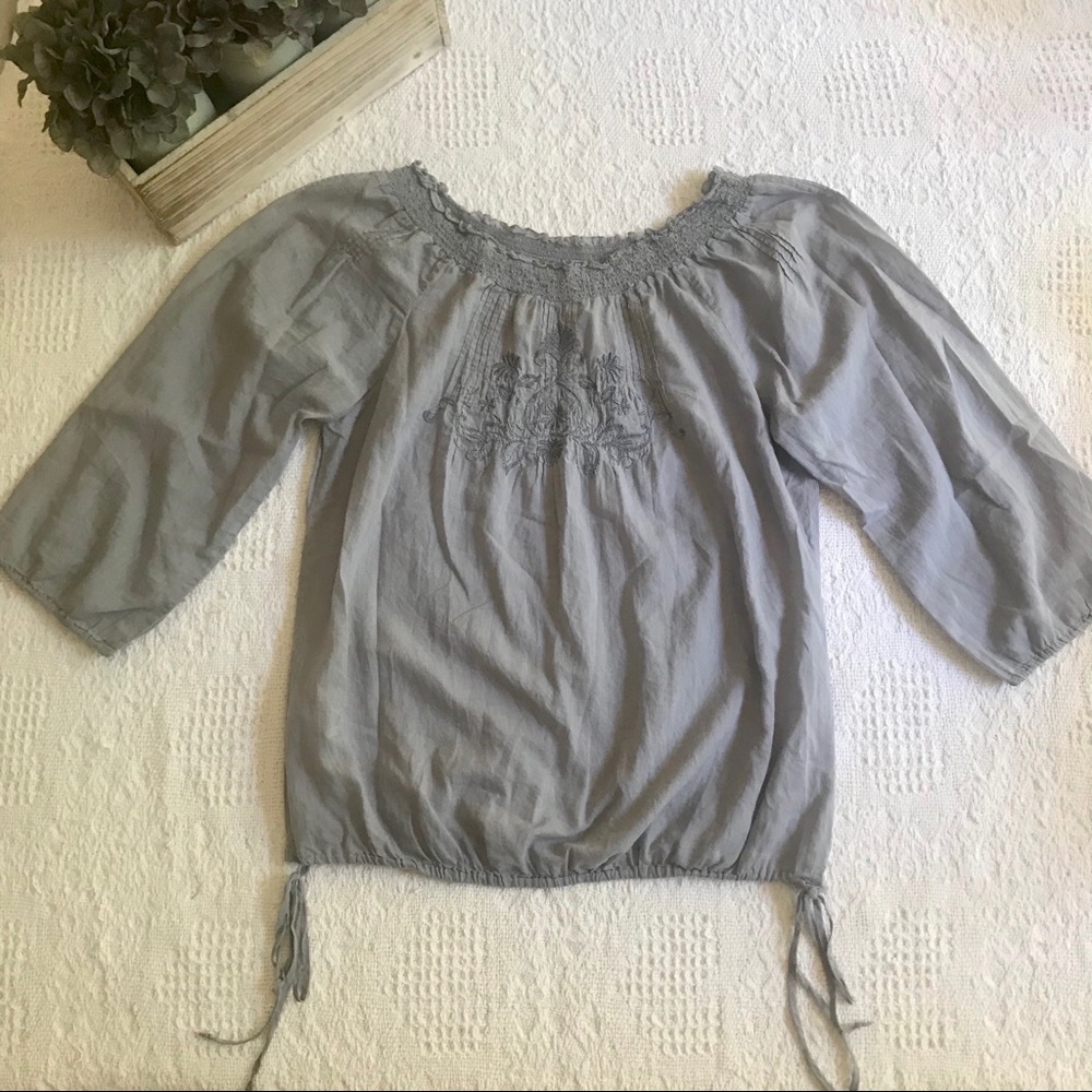Lucky Brand lightweight gray top
